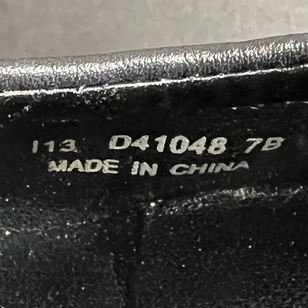 Womens COLE HAAN Classic Black Leather Slip On Flats / Size 7 Medium - Picture 8 of 8